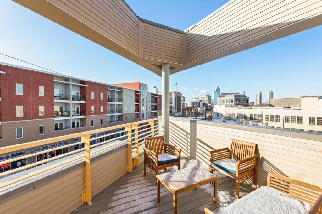 Upscale 3Br Penthouse By Cozysuites Indianapolis Exteriör bild