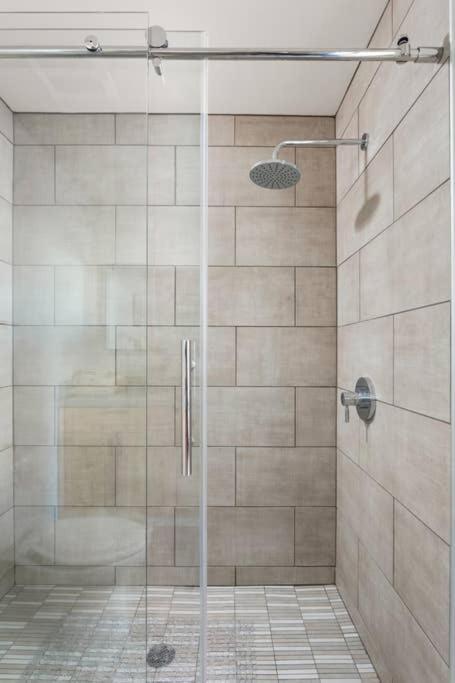 Upscale 3Br Penthouse By Cozysuites Indianapolis Exteriör bild